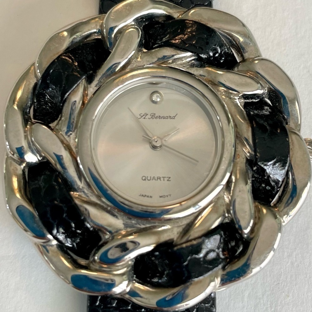 Ladies Fashion Watch By St. Bernard Navy Leather Band — image 3 of 5